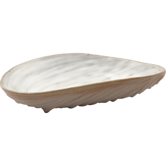 Plate Shell pale grey irregular small